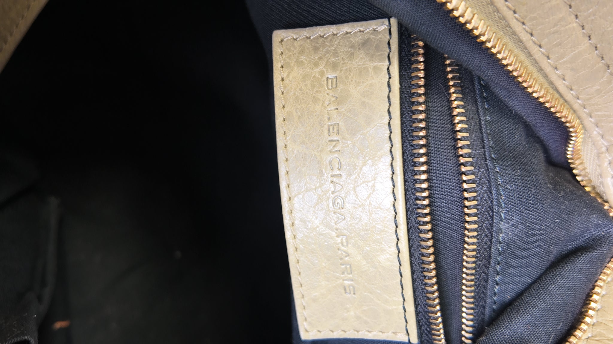BALENCIAGA CITY BAG - Beige
