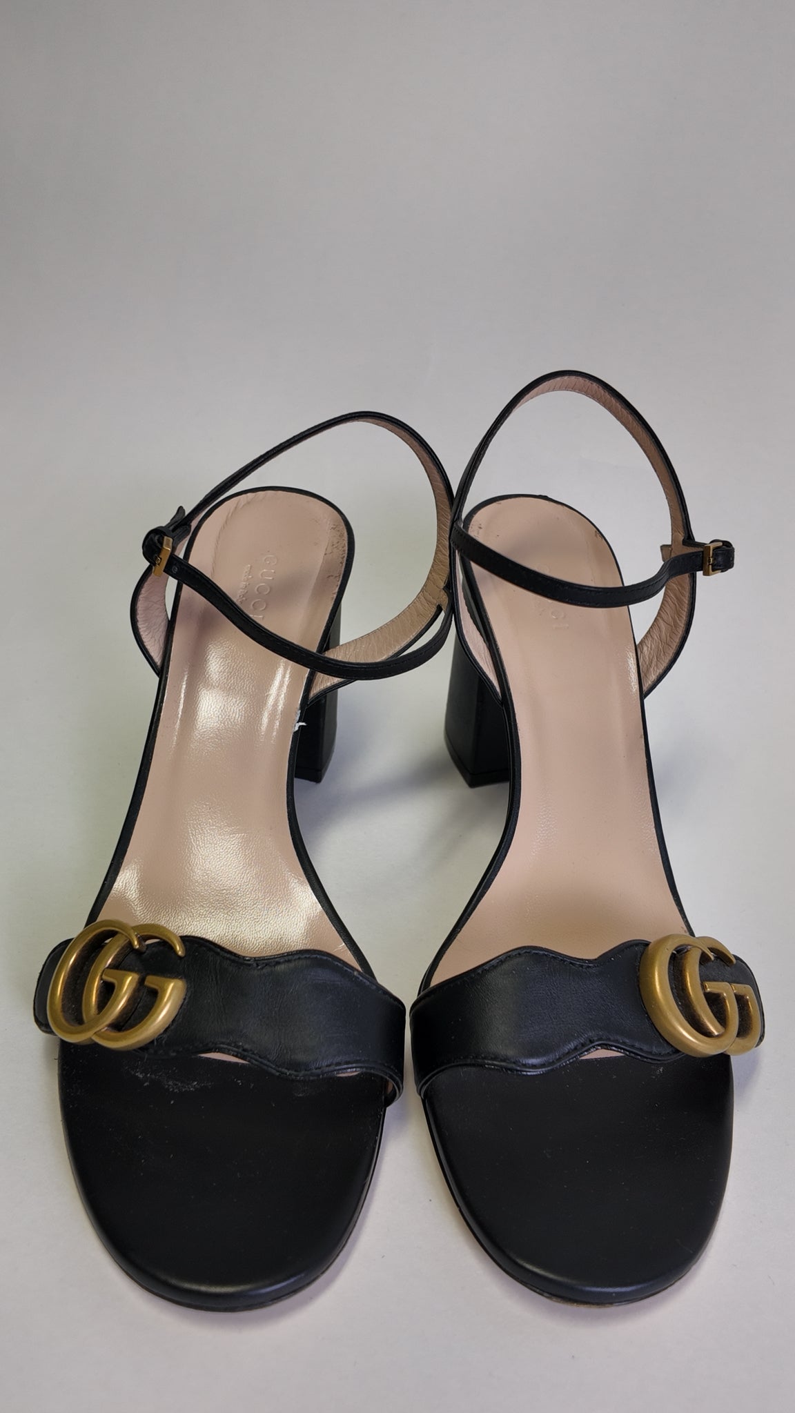 Gucci LEATHER BLOCK HEEL SANDALS