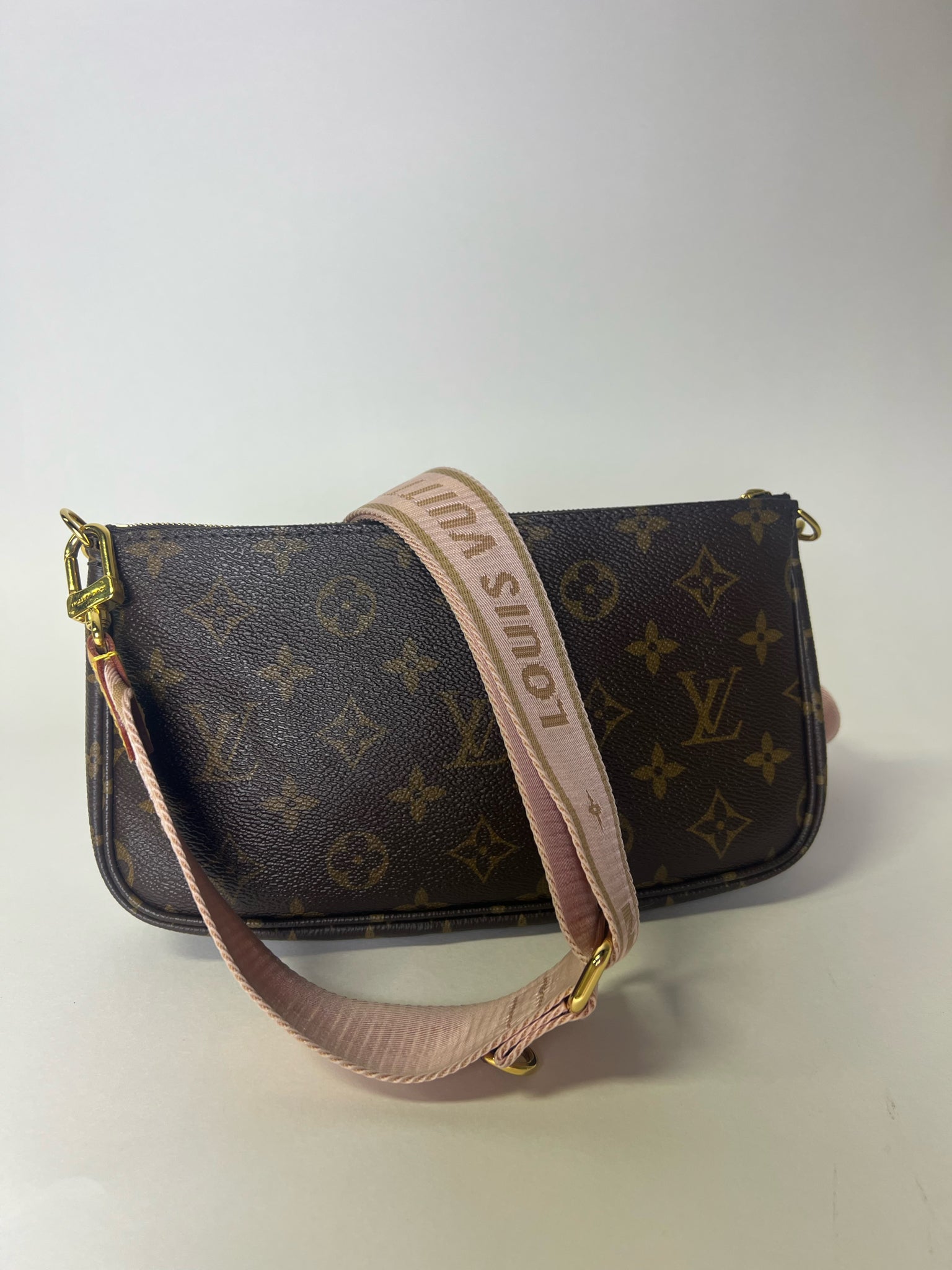 Brand Louis Vuitton Handbag