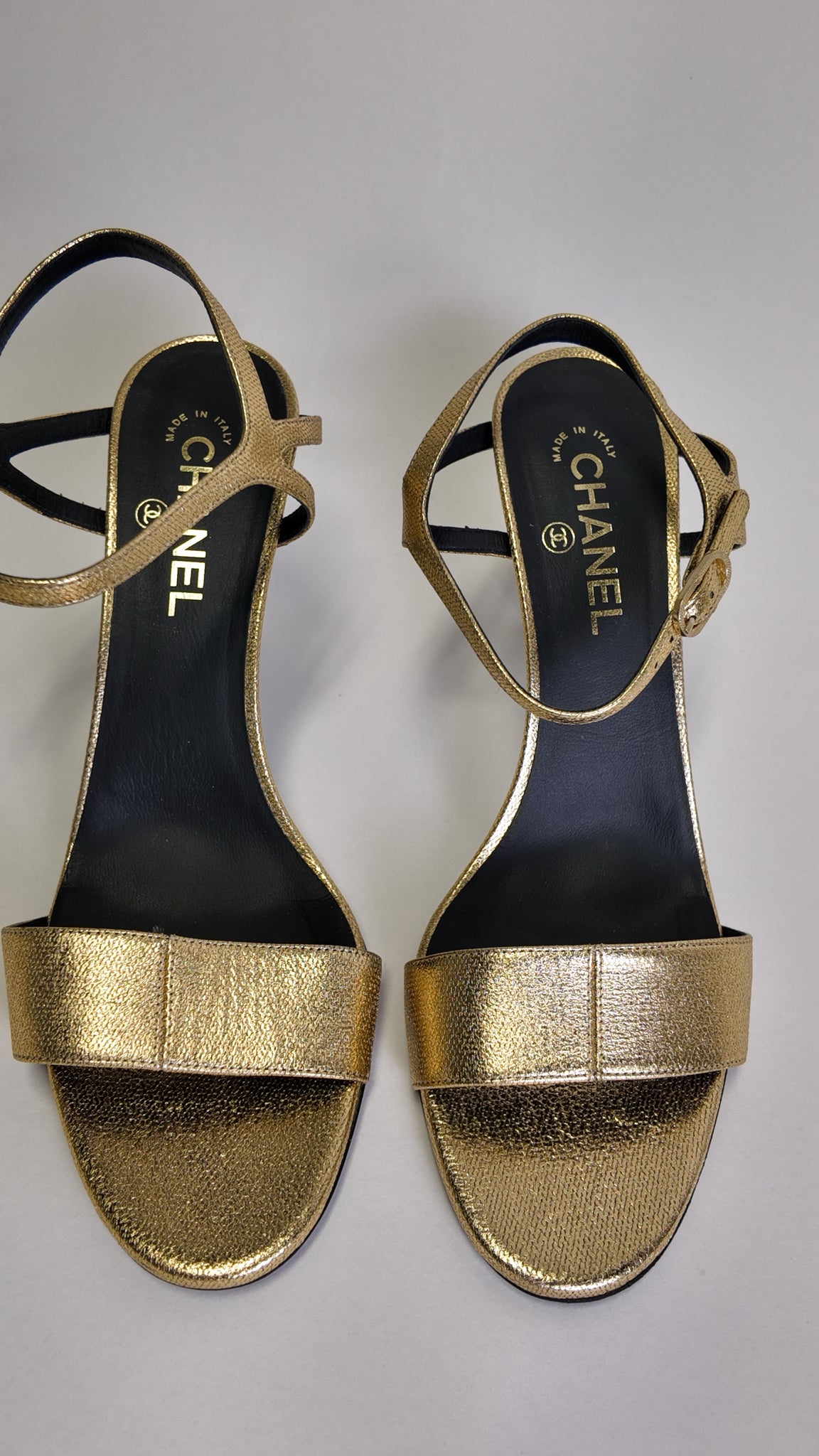 Chanel 2022 INTERLOCKING CC