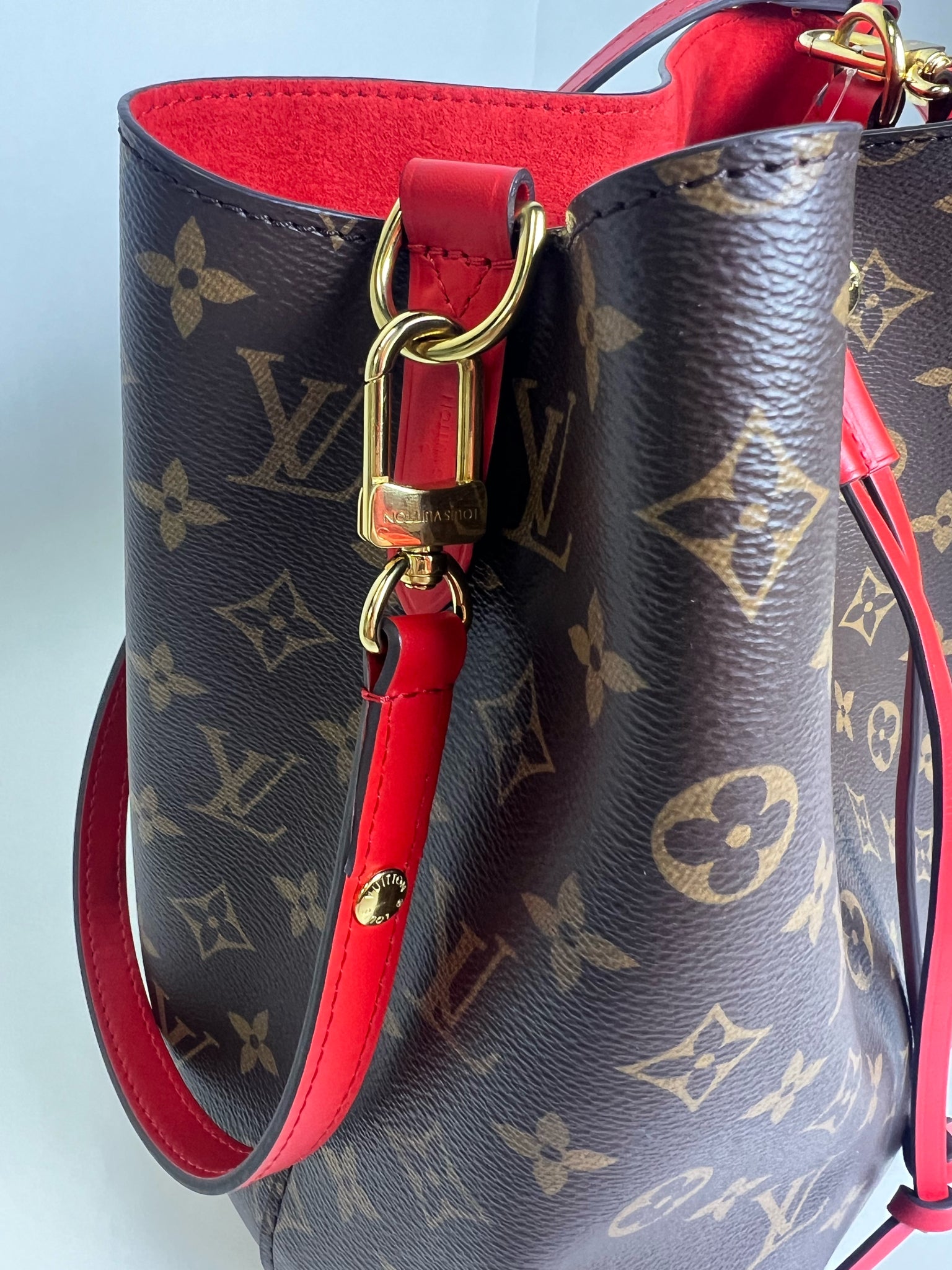 Brand Louis Vuitton Handbag