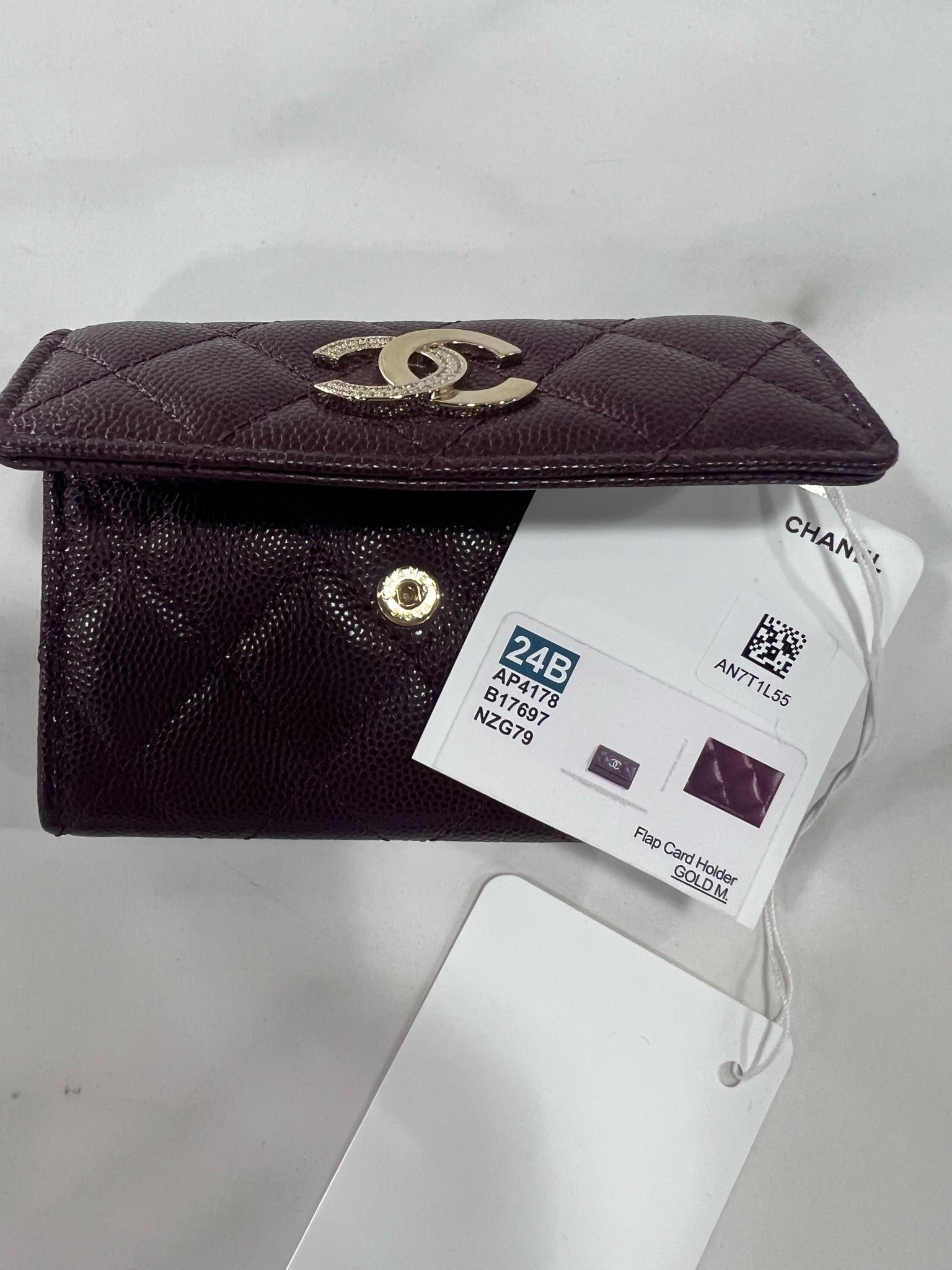 CHANEL CAVIAR QUILTED CRYSTAL CC FLAP CARD HOLDER