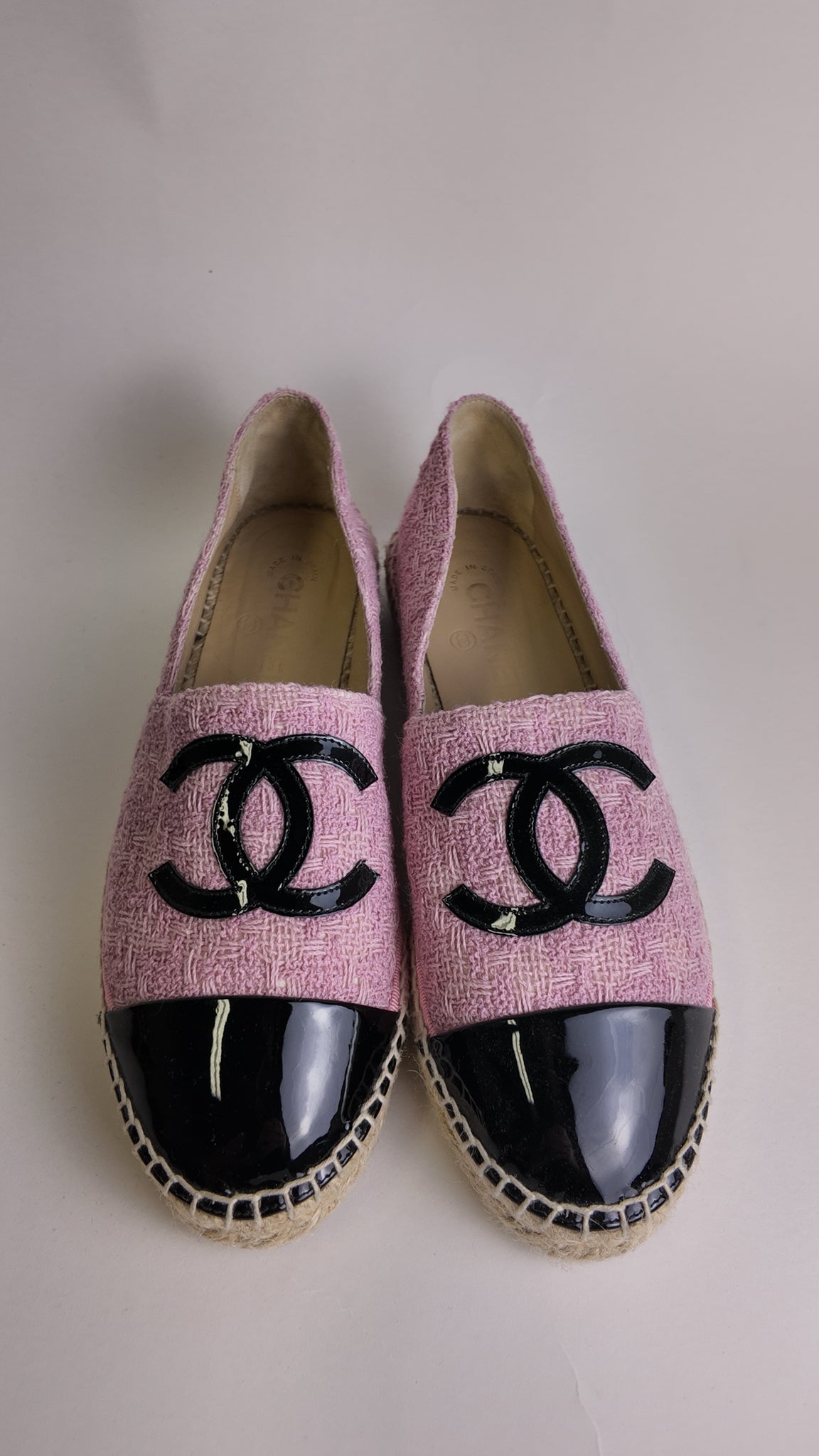 Interlocking CC Logo Leather Espadrilles Size 40