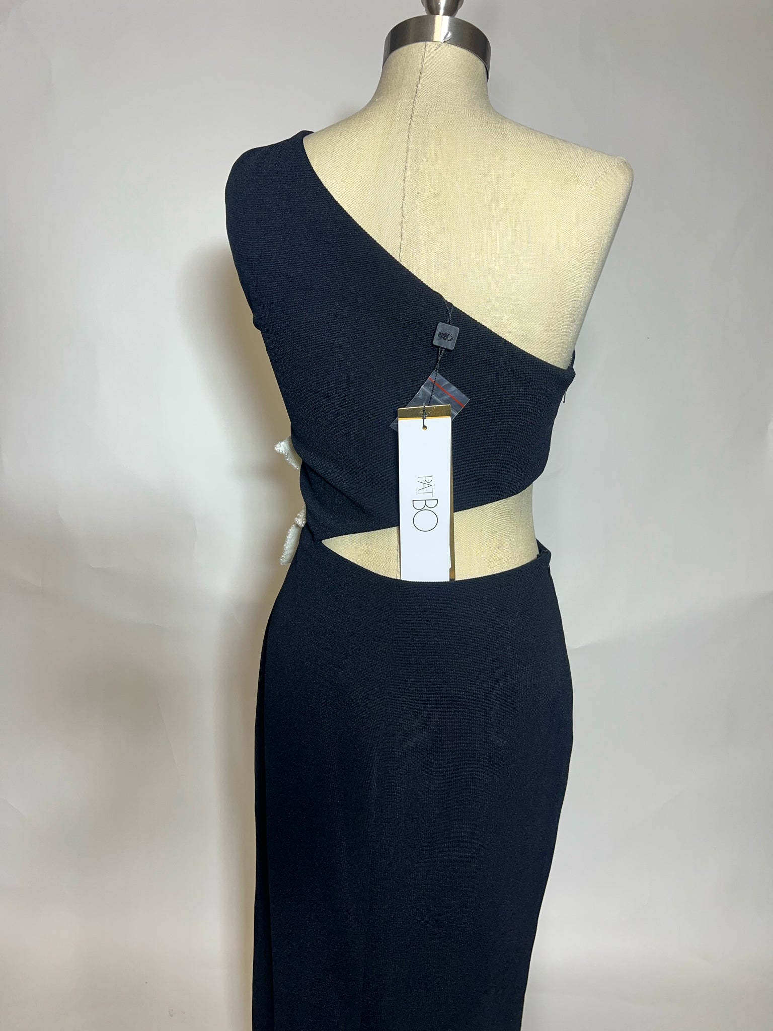 PAT BO Size 8 Dress