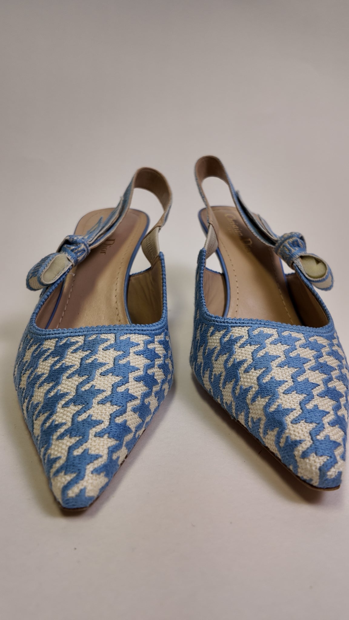 Christian Dior HOUNDSTOOTH BOW ACCENT SLINGBACK