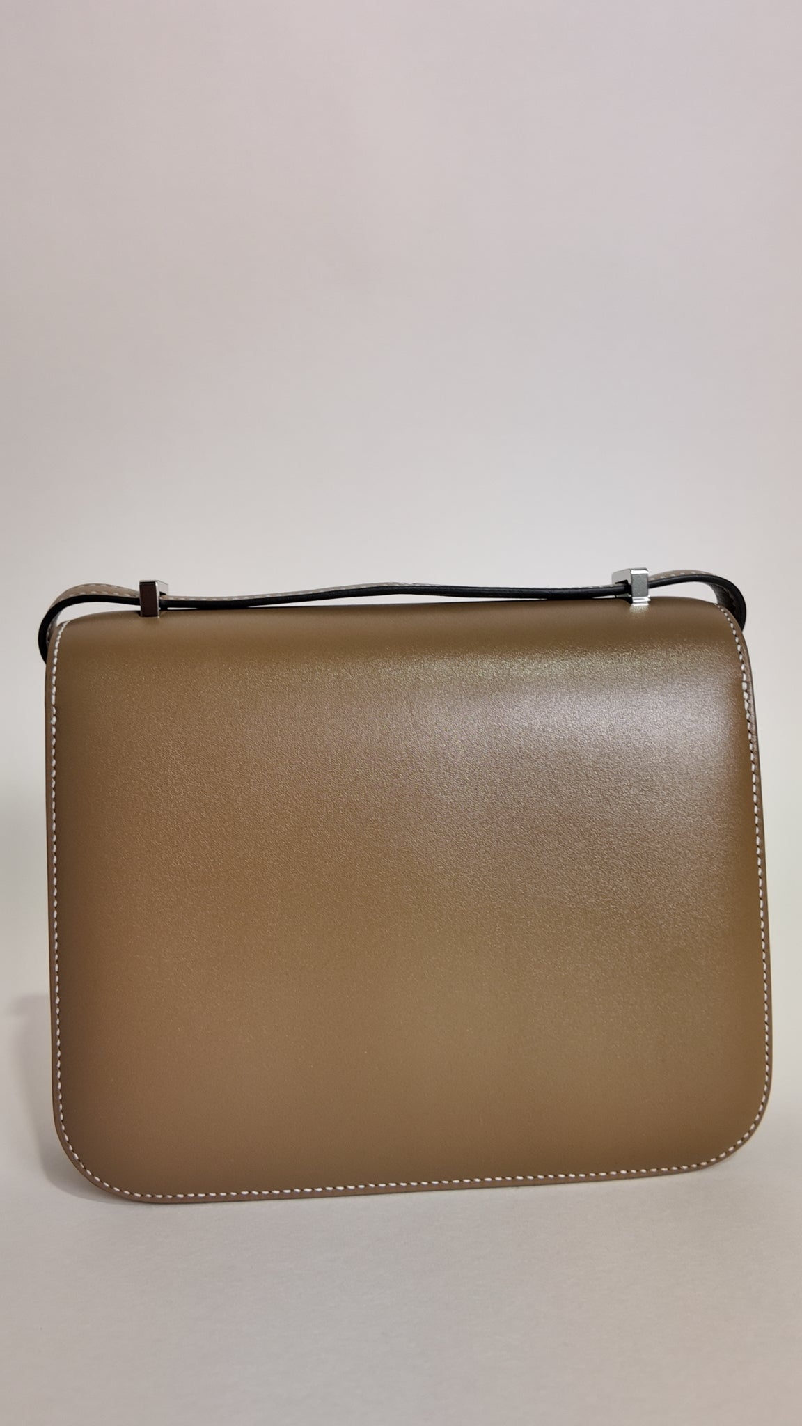 HERMES ETOUPE CONSTANCE 18 EPSOM W/ PALLADIUM HARDWARE - PRISTINE. FULL SET.