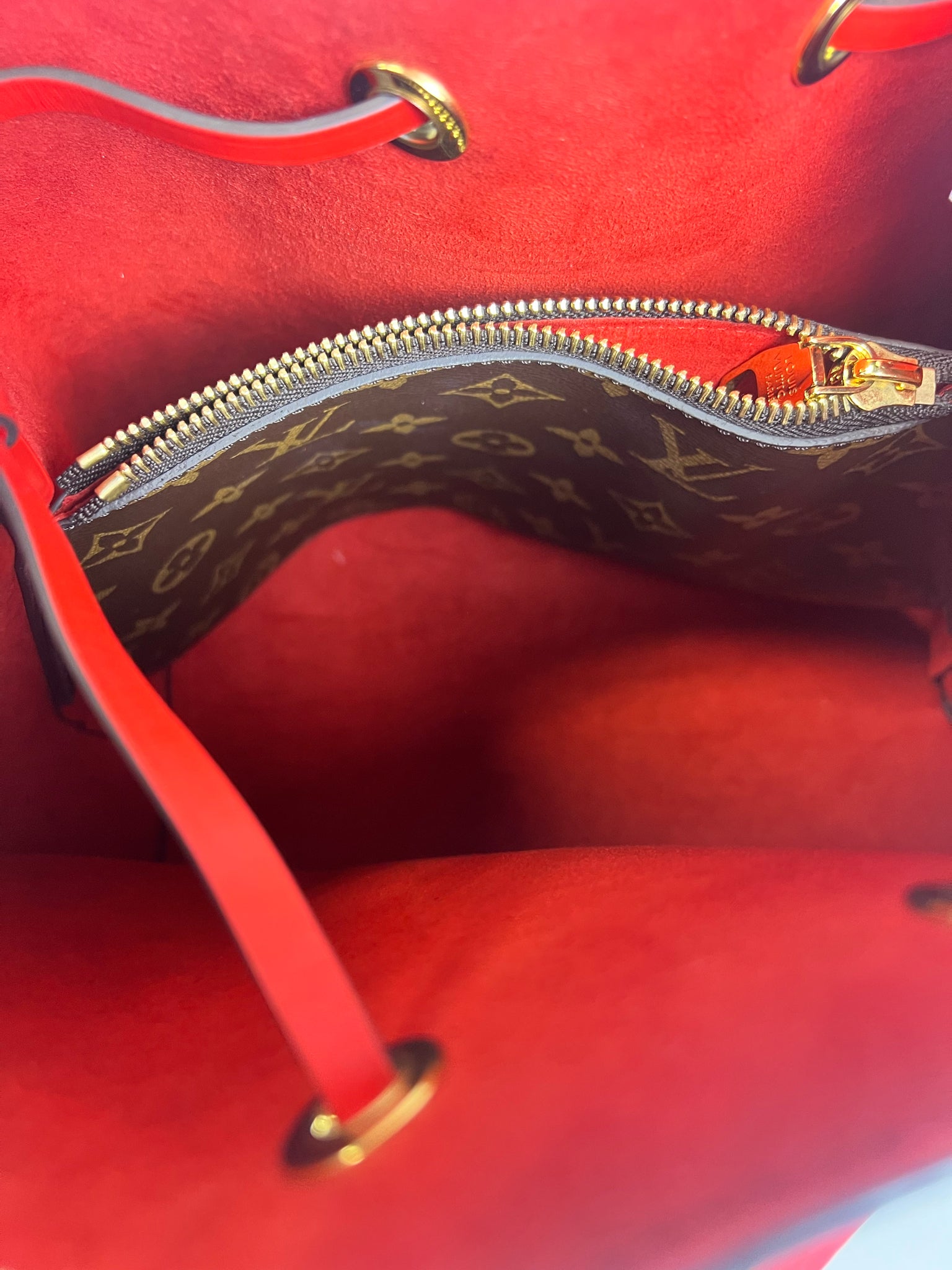 Brand Louis Vuitton Handbag