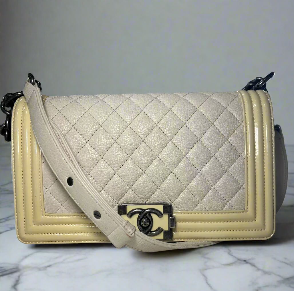 Medium Duo Boy Flap