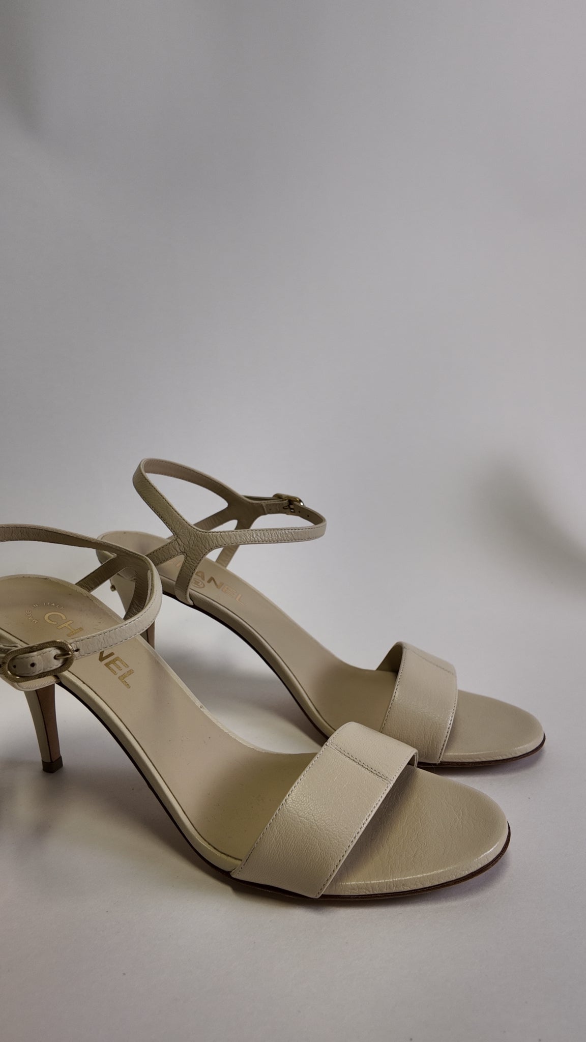 Chanel 2022 INTERLOCKING CC SANDAL