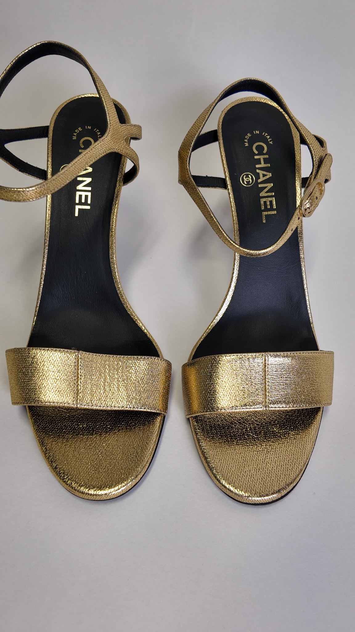 Chanel 2022 INTERLOCKING CC