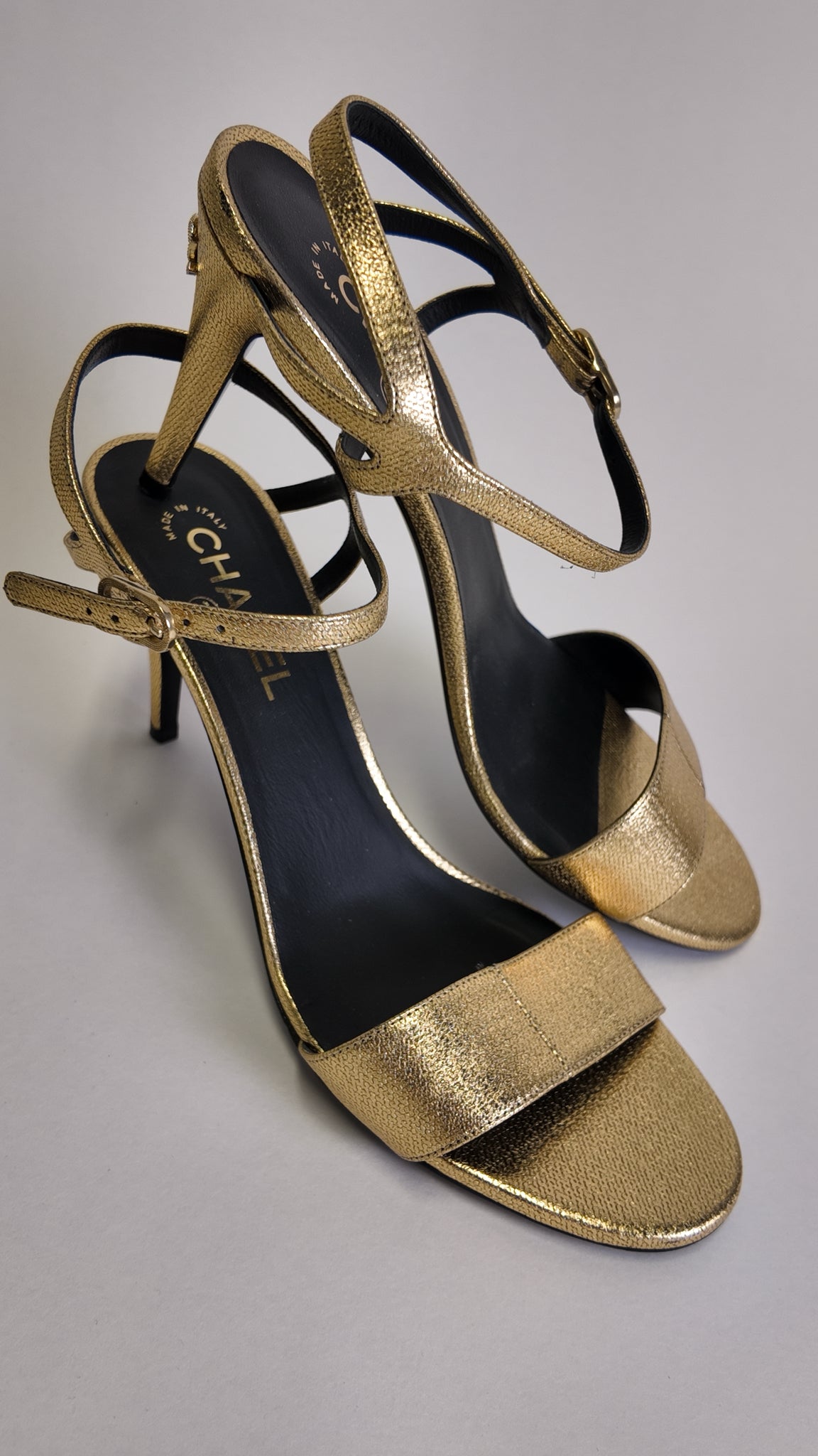 Chanel 2022 INTERLOCKING CC