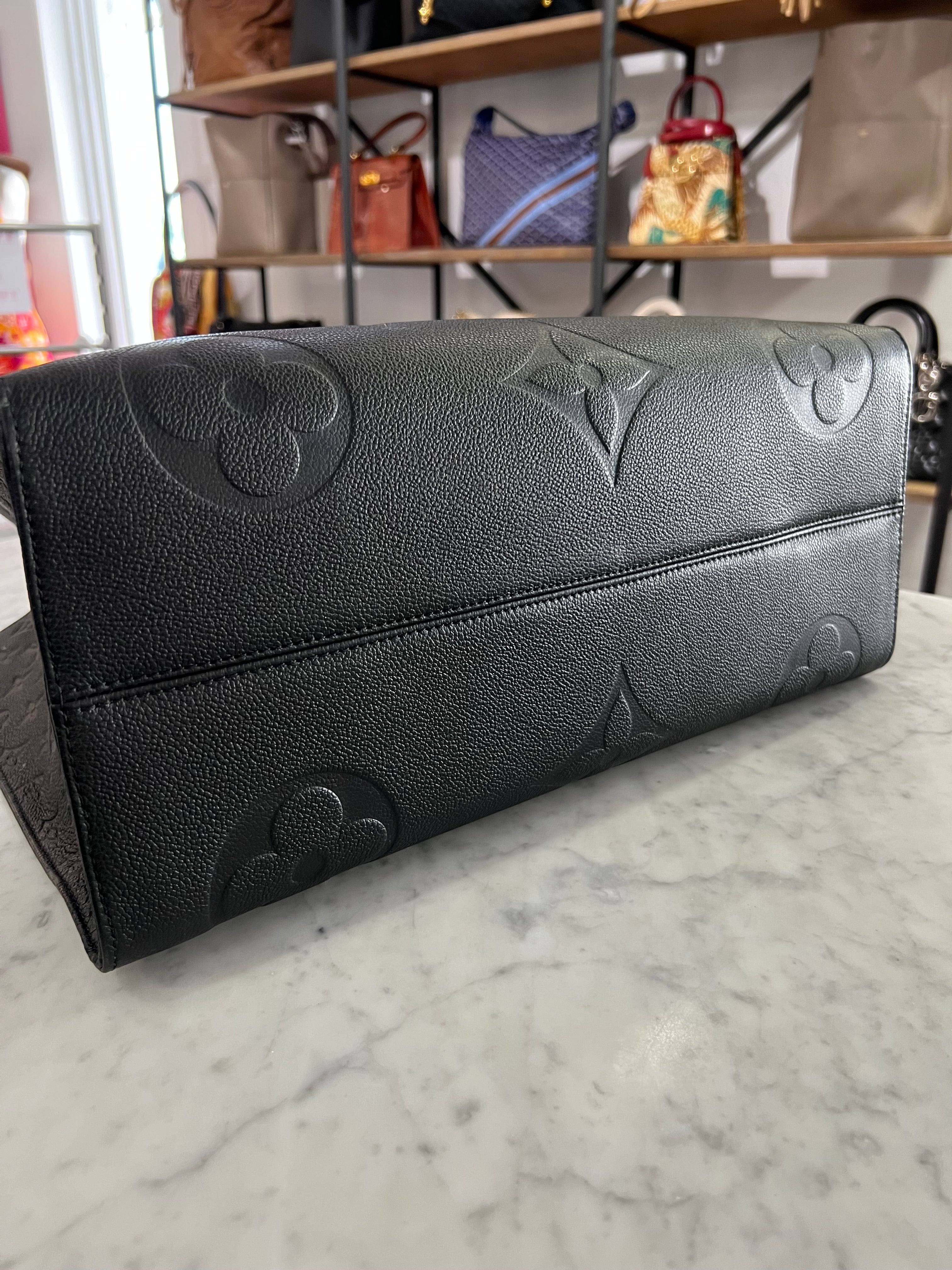 Monogram Giant OnTheGo – City Girl Consignment