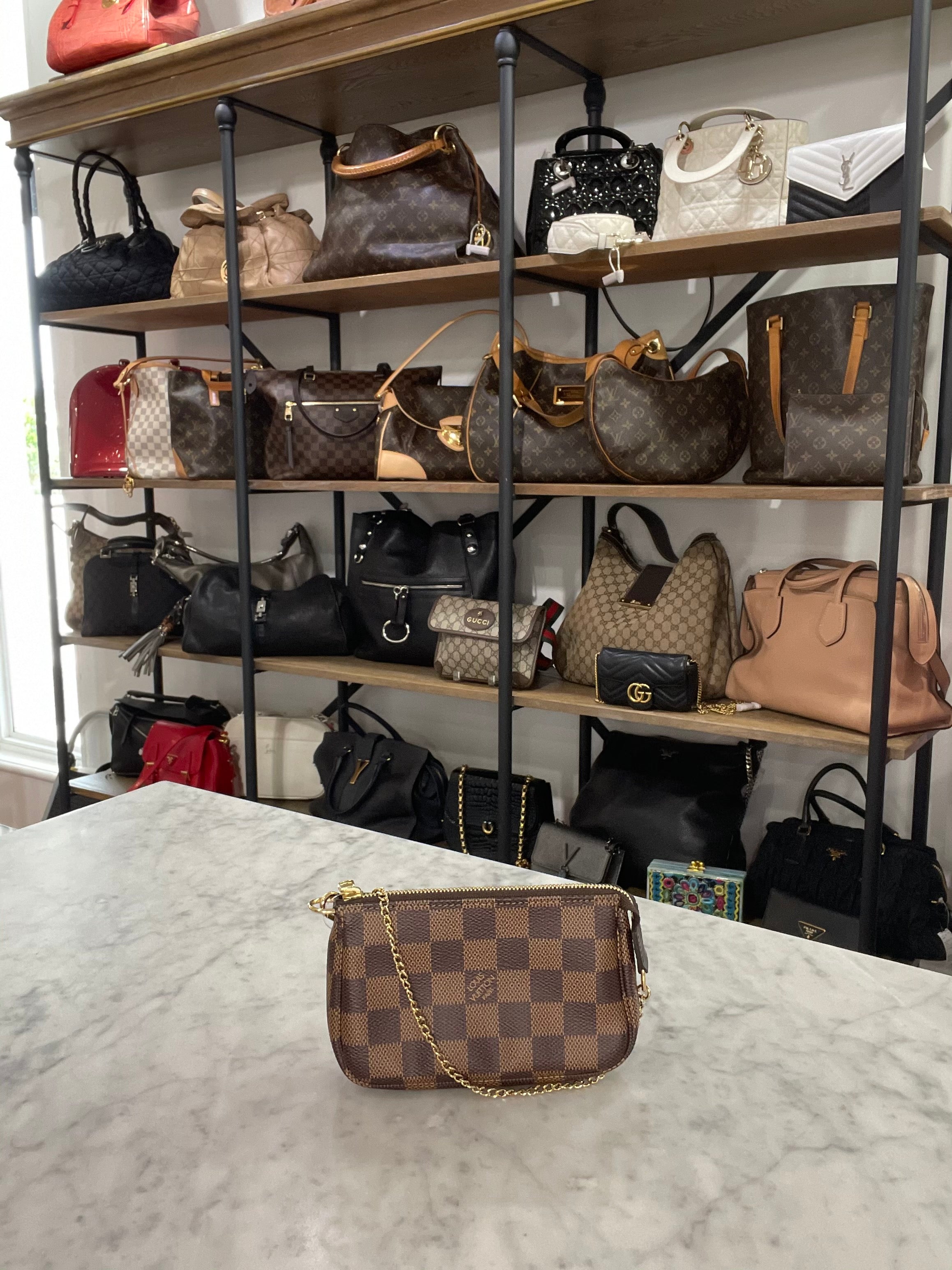 lv mini pochette damier ebene