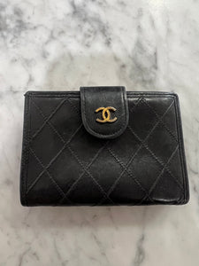 Vintage Chanel Diamond Stitch French Purse